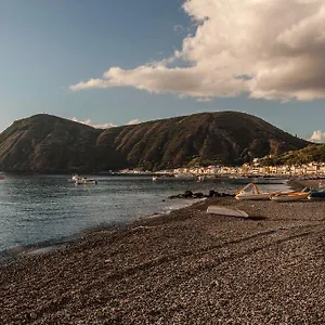 Eolcalandra Per Vacanza Canneto (Lipari)